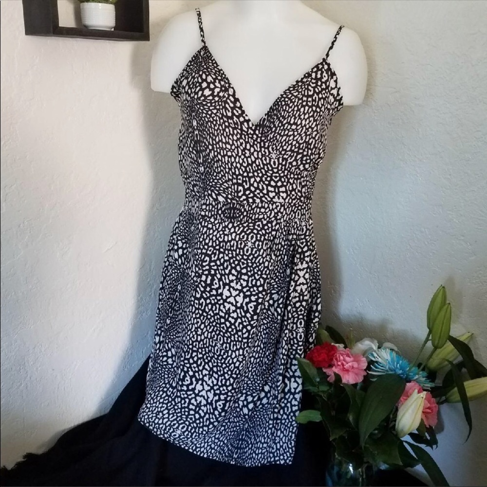 Aqua Black and White dress S